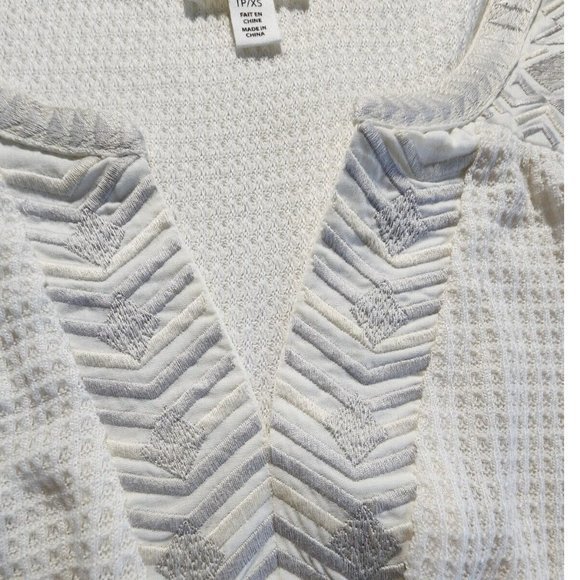Tribal Jeans Women's Top Size XS‎ Bone Waffle Embroidery Detail Long Sleeve New - Picture 9 of 16